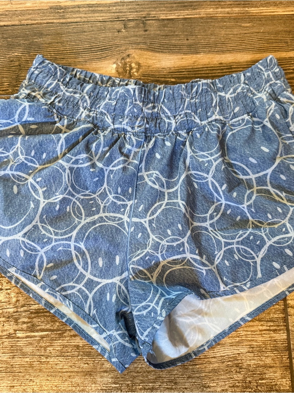 Denim aerie Smiley Printed Women's Athletic Shorts (small)